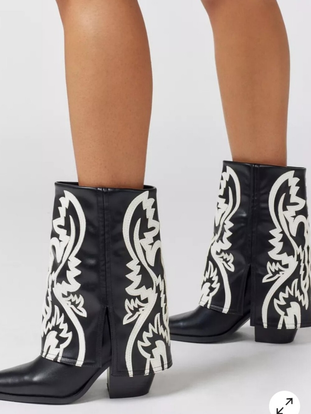 Azalea Comboy Boots